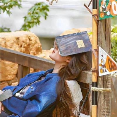 美食、祈祷和恋爱 在线观看封面